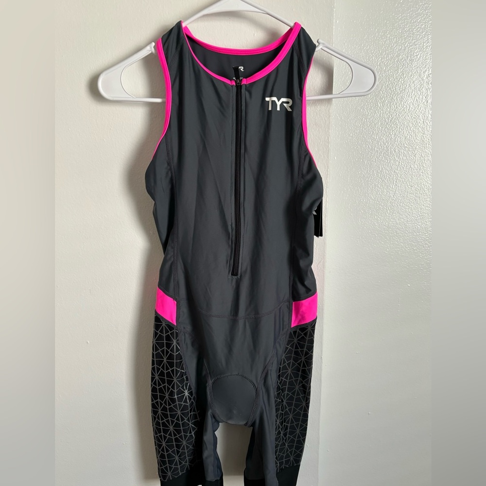 TYR competitor Tri Suit